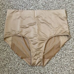 Secret Solutions Shapwear Shaper Brief Size 1X 22-24 Nude Stretch